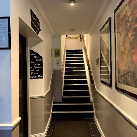 Clifton Court Hotel Дублин Экстерьер фото